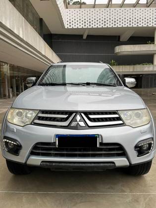 MITSUBISHI PAJERO DAKAR 3.5 HPE 7 LUGARES 4X4 V6 24V FLEX 4P AUTOMÁTICO MITSUBISHI PAJERO DAKAR 3.5 HPE 7 LUGARES 4X4 V6 24V FLEX 4P AUTOMÁTICO